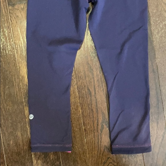 Lululemon pink purple wonderunder crop pant size 4 - Picture 5 of 12